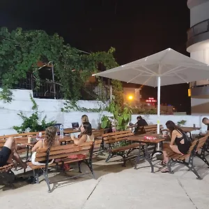 K13 Hostel Sarande